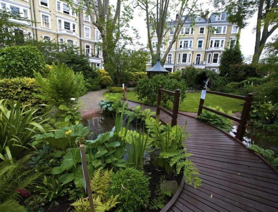 Stunning 2 Bed/2Bath Flat In Heart Of Kensington Daire Londra Dış mekan fotoğraf